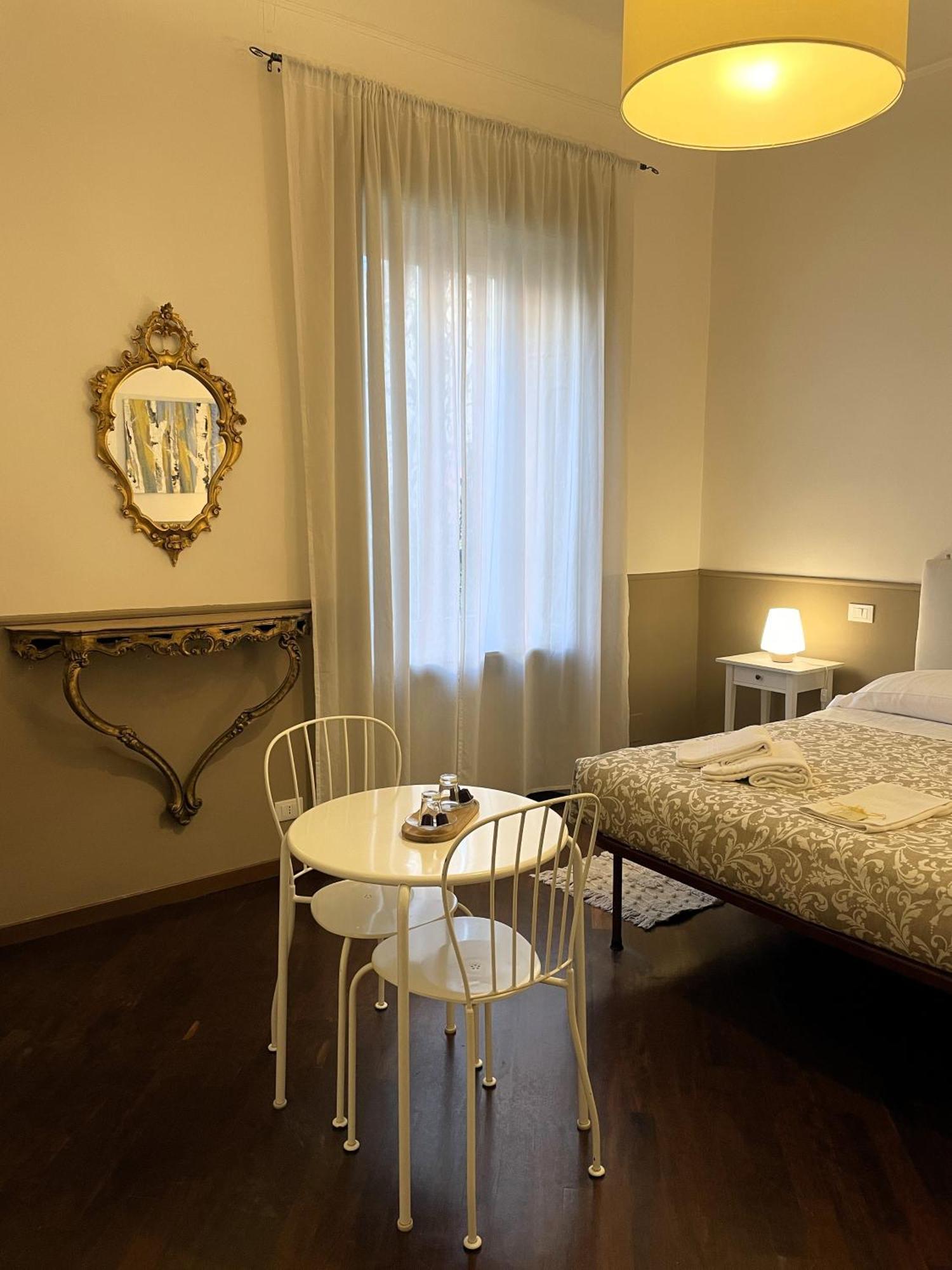 Dimora Montecchi Hotel Верона Екстериор снимка