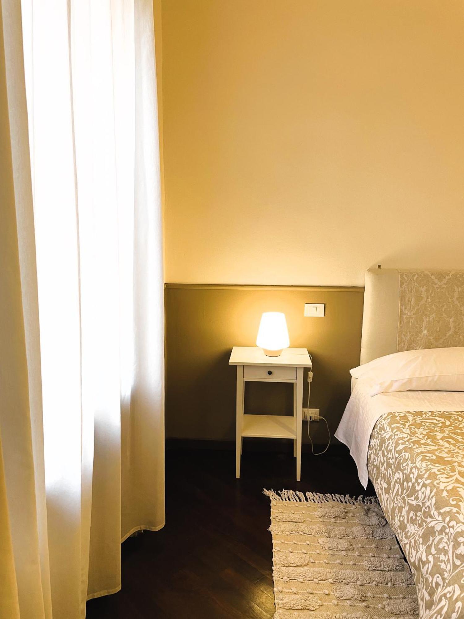 Dimora Montecchi Hotel Верона Екстериор снимка