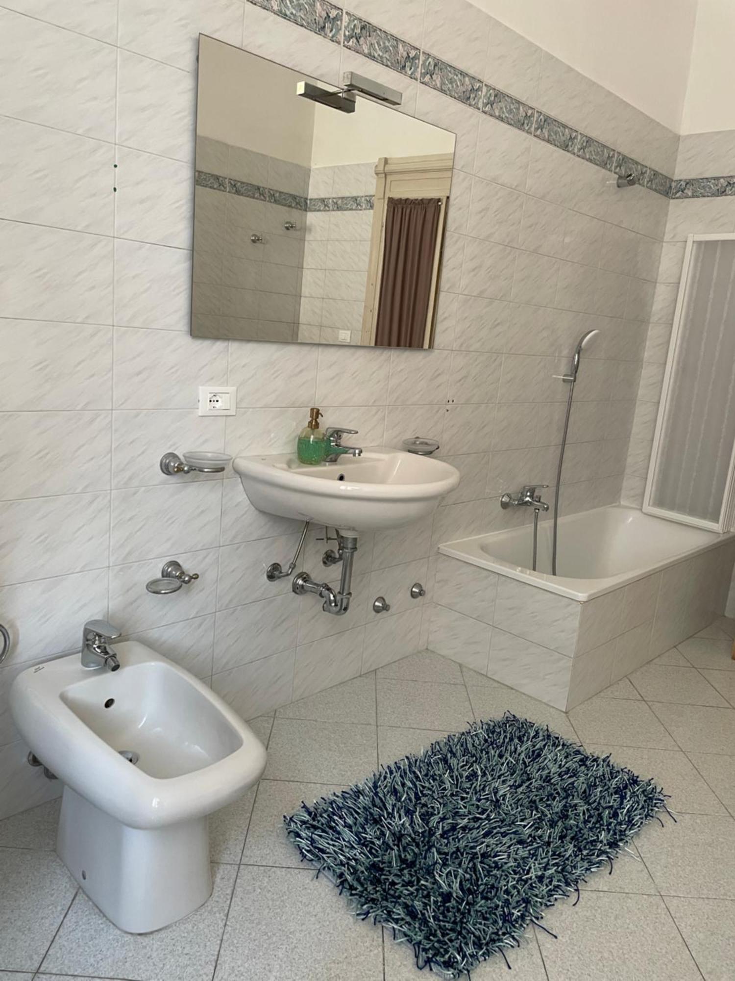 Dimora Montecchi Hotel Верона Екстериор снимка